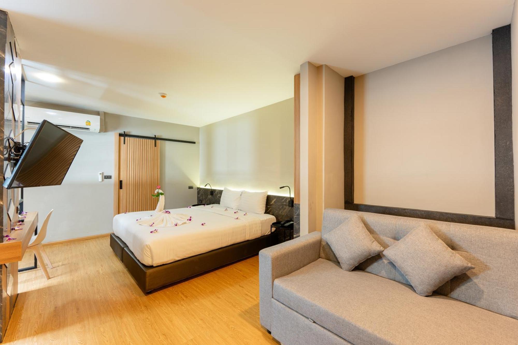 Hotel Sky Wave Patong Zewnętrze zdjęcie